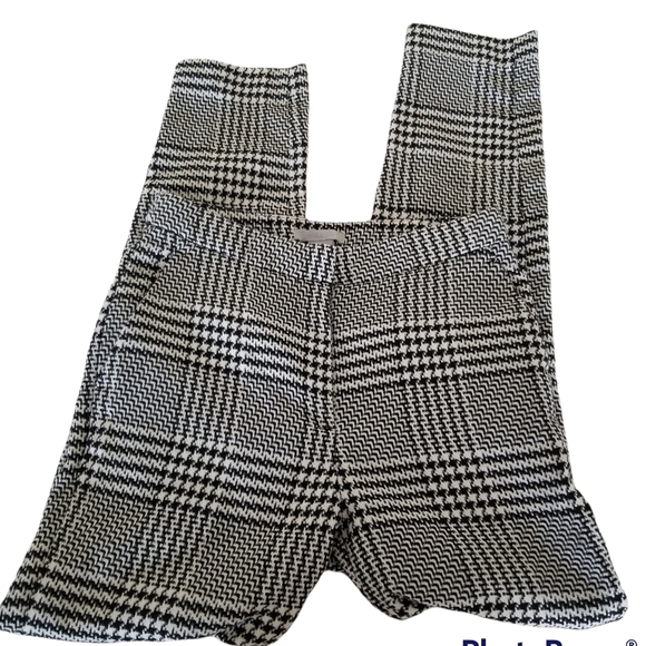 H&m black and white cropped pants - Picture 1 of 11